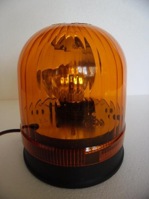 Rotaciona lampa bez magneta 12 volti 